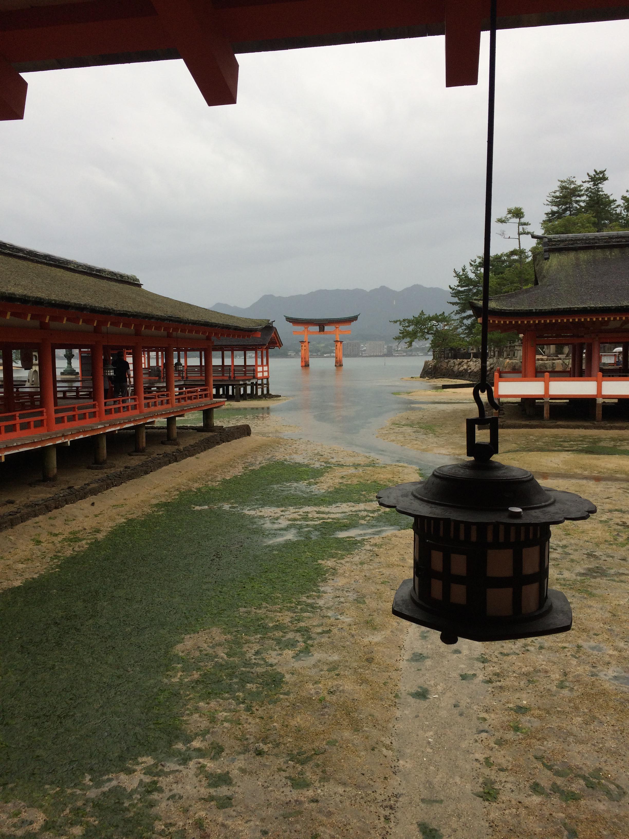 厳島神社 広島県広電宮島口駅 の投稿 1回目 初広島 初宮島でしたが 生憎の雨でした 晴れてた ホトカミ