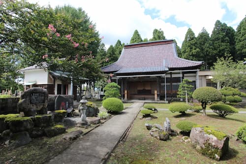 生蓮山 宝池院 興徳寺