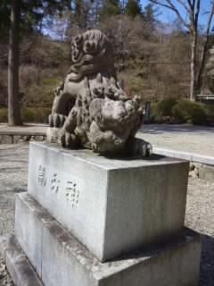 古峯神社の狛犬
