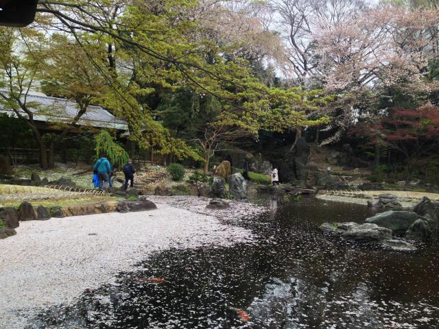 靖國神社の庭園