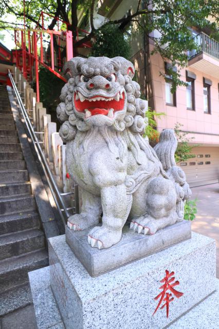 三田春日神社の狛犬