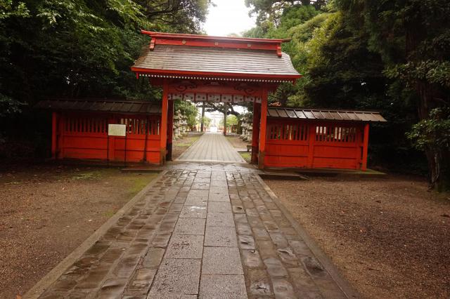 息栖神社の山門