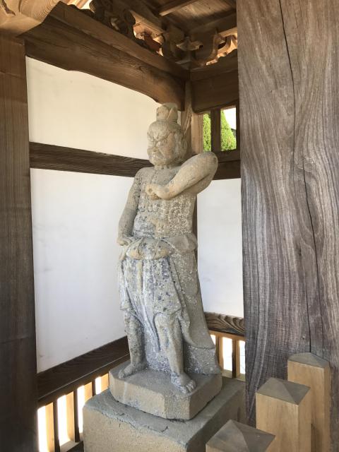 台雲寺の像