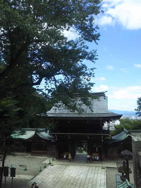 伊奈波神社の山門