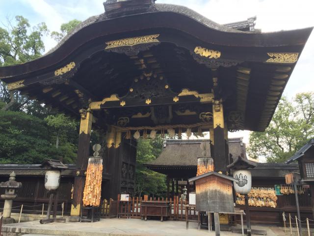 豊国神社の山門