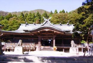 函館八幡宮の本殿