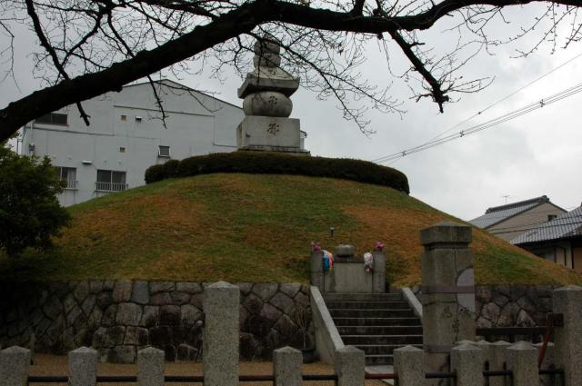 豊国神社のお墓
