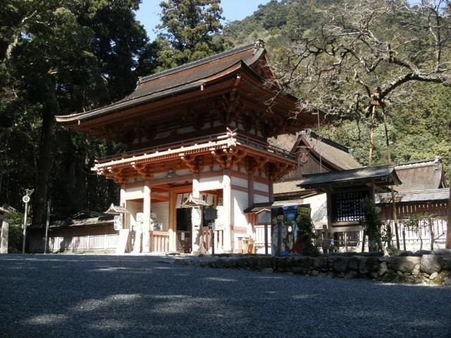 日吉大社の山門