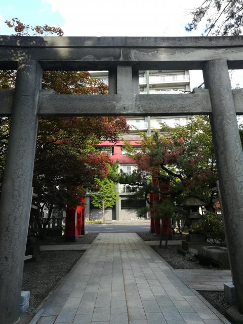 彌彦神社　(伊夜日子神社)の鳥居