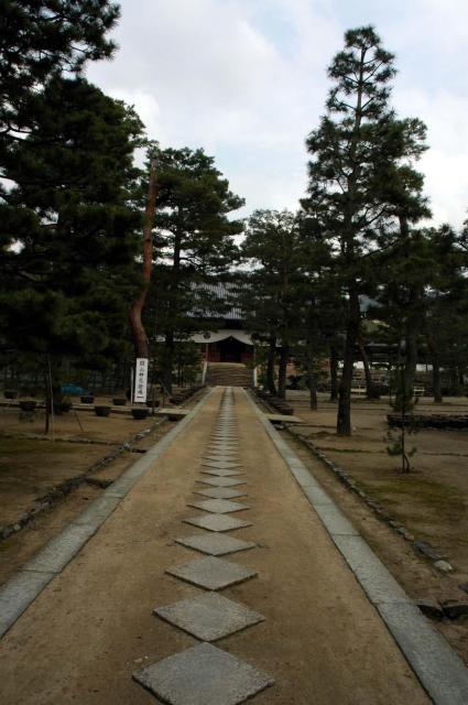 萬福寺の山門