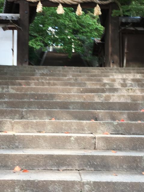 東雲神社の山門