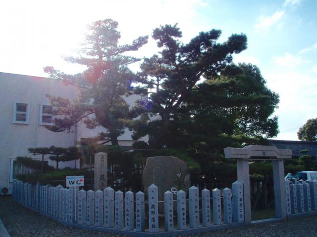 尾上神社の庭園