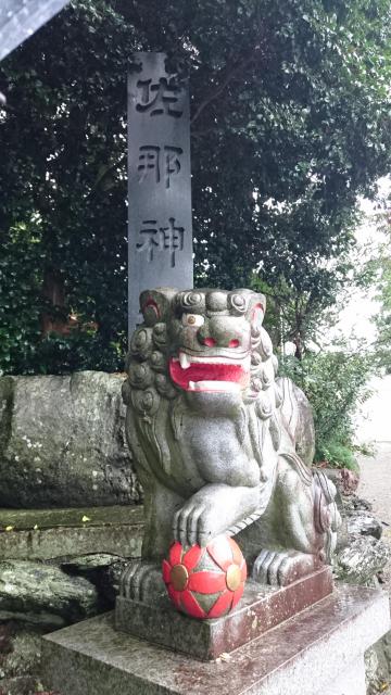 佐那神社の狛犬