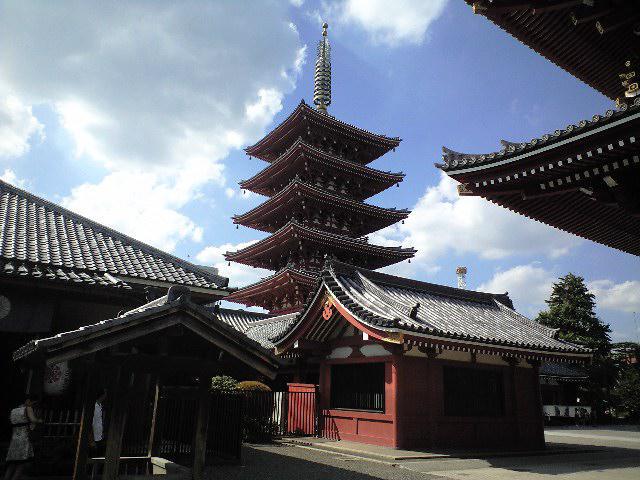 浅草寺の塔