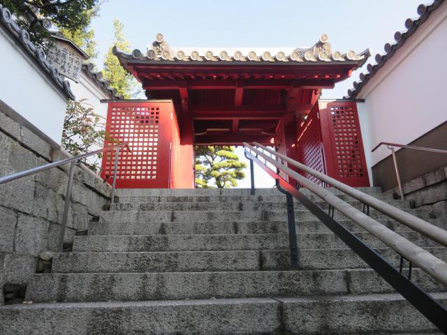 一心寺の山門