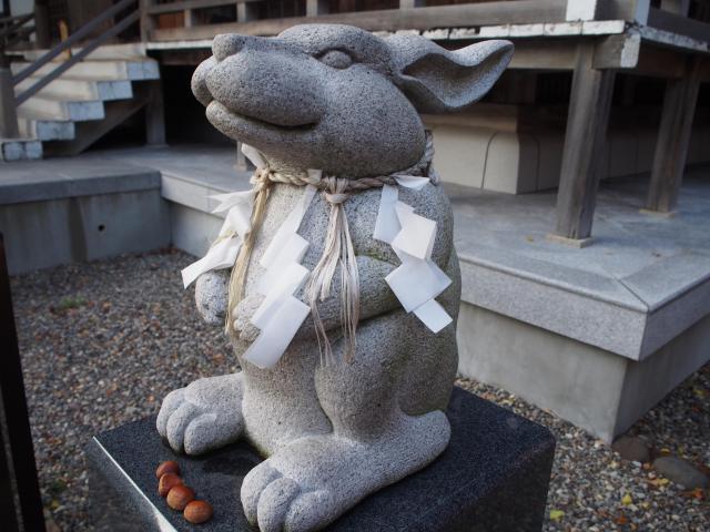 湯倉神社の狛犬