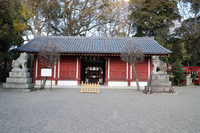 櫻井神社の山門