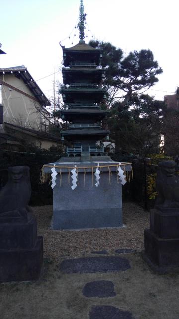立石熊野神社の塔