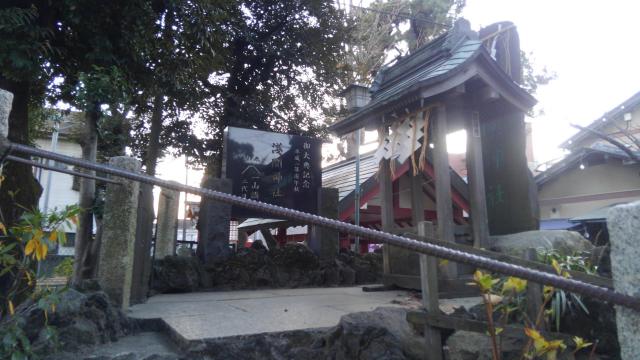 立石熊野神社の末社