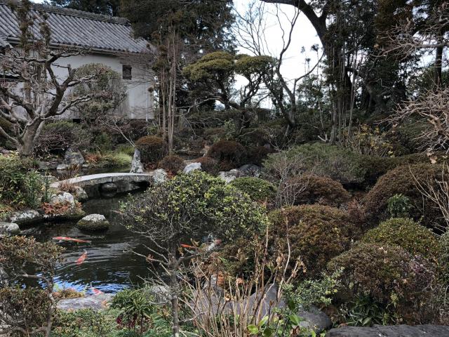 朝田寺の庭園