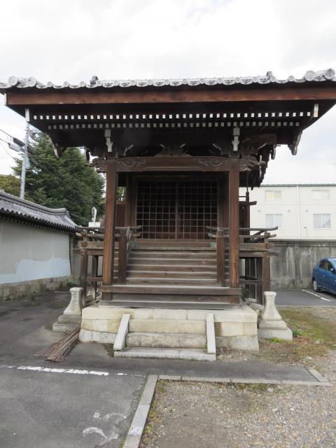 本禅寺の末社