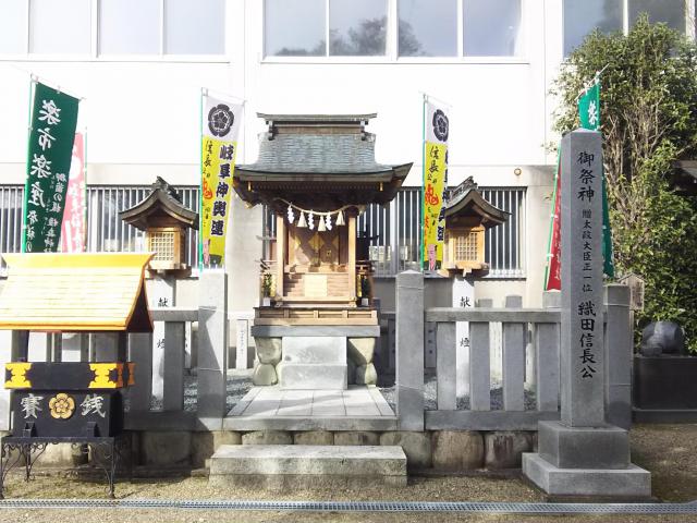 橿森神社の末社
