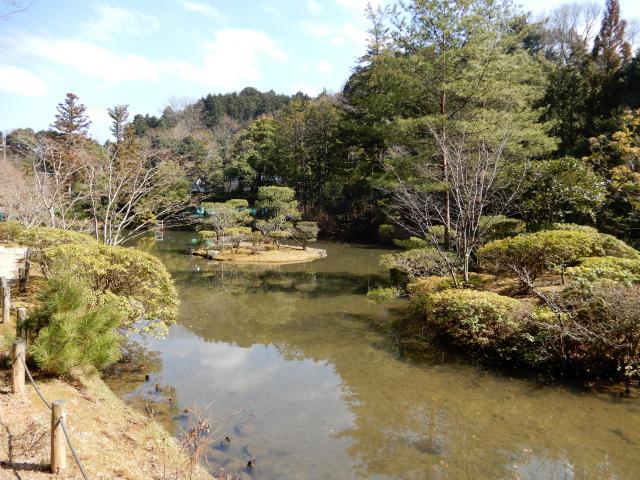 円成寺の庭園