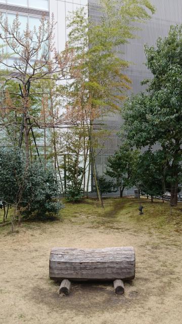 ギンザコマツ三輪神社の庭園