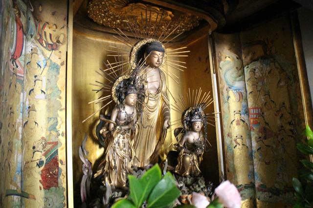 東大寺指図堂の仏像