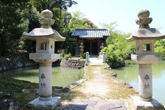 興善寺の庭園
