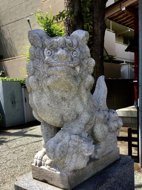 二宮神社の狛犬