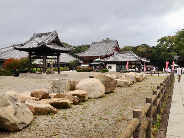 屋島寺の庭園