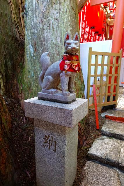 清高稲荷社の狛犬
