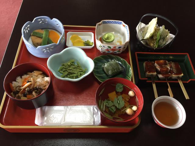 弓削寺の食事