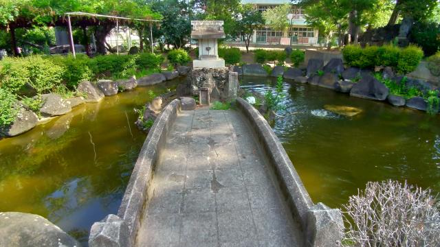 鷲神社の庭園