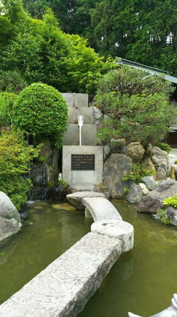 近江神宮の庭園