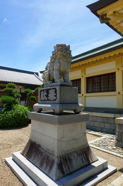 安城神社の狛犬