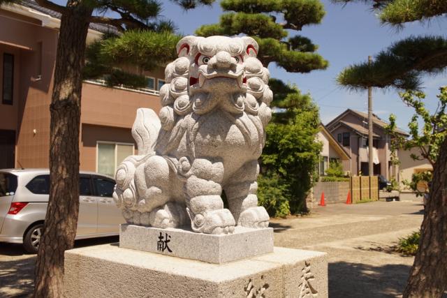 乙子神社の狛犬