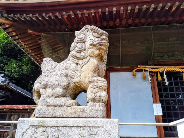 神明社（平地神明神社）の狛犬