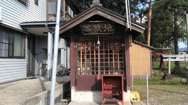 諏訪神社の地蔵