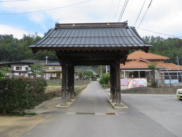 広教寺の山門
