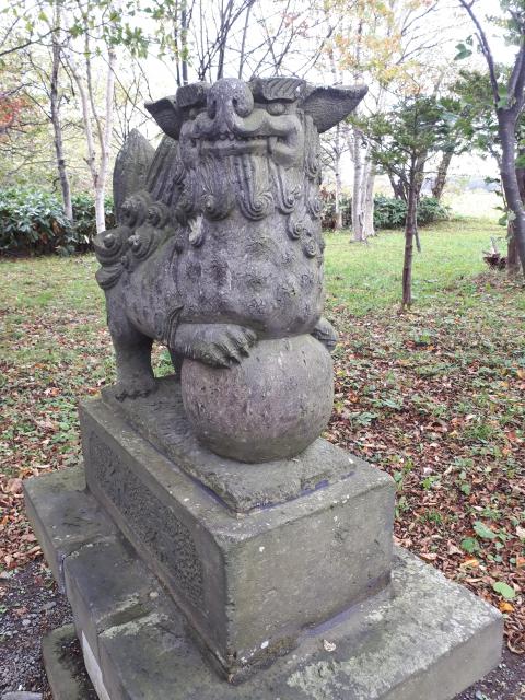 高岡神社の狛犬