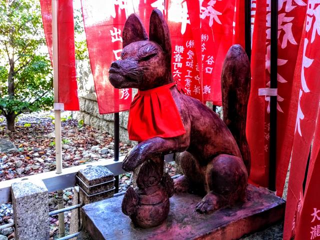山神社（道徳山神社）の狛犬