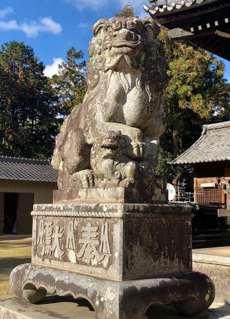 豊津神社の狛犬